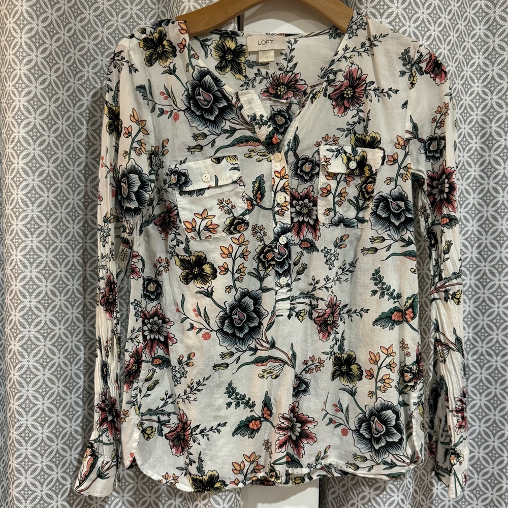 LOFT blouse